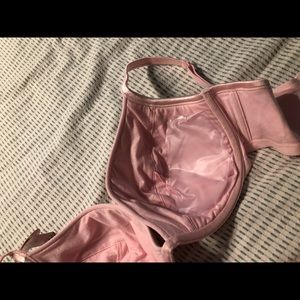 Cacique Intimates & Sleepwear - NWT 42D Cacique Plunge Bra Cacique Intimates & Sleepwear - NWT 42D Cacique Plunge Bra